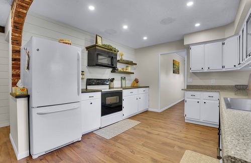 Lake City House | Lake City Getaway - Fire Pit | Near Lake Erie