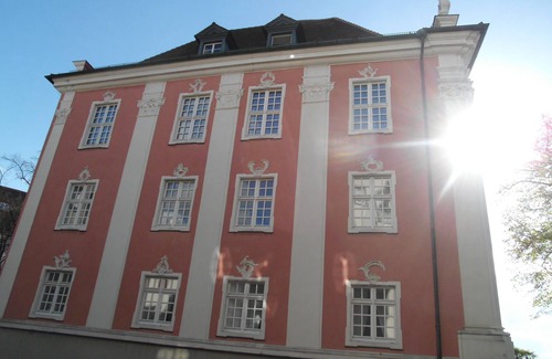Meersburg Apartment | Lake Constance romanticism 300m from the lake with four-poster bed + WiFi, central at castle + castle