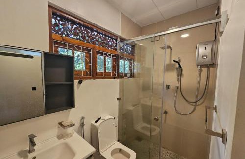 Thalpitiya Villa | Lake Cottage Wadduwa