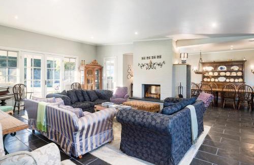 Kangaroo Valley House | Lake David Luxury Lakehouse