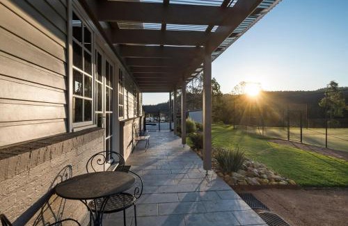 Kangaroo Valley House | Lake David Luxury Lakehouse