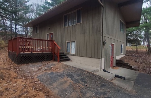Lake Delton House | Lake Delton ~ Wisconsin Dells Home Provides Comfort and Access to All Activities