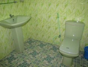 Yodakandiya Bed & Breakfast | Lake Edge Holiday Inn