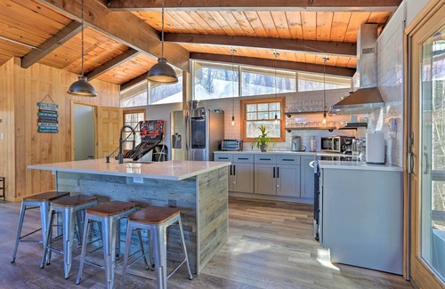 Locust Lake Village Cabin | Lake Escape In the Poconos