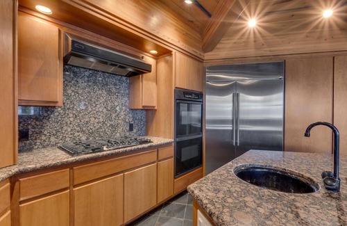 Carnelian Bay House | Lake Escape - Lakefront - TLUXP
