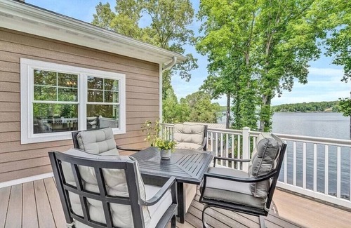 Westlake Corner House | Lake Estate!