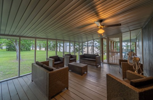 Morris House | Lake Eufaula Waterfront Home - Paradise Point