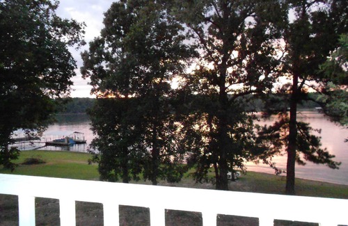 Fort Gaines House | Lake Eufaula WATERFRONT 2 bedrooms/2 baths