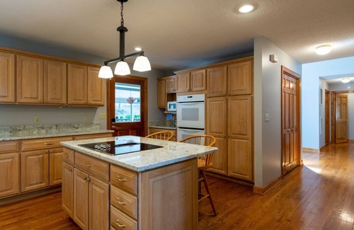 Bracey House | Lake Forest Landing on Lake Gaston