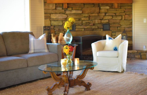 Lowell Cabin | Lake front cabin - fantastic view -Faye Jones designed cabin
