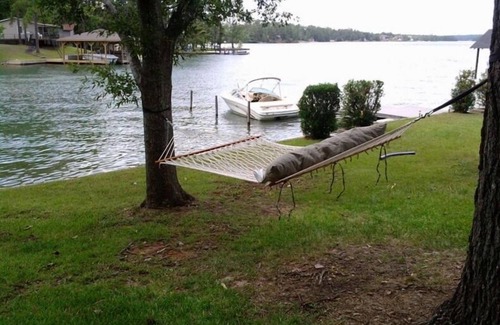 Dadeville Cabin | Lake Front Cabin W/Screened-in Porch and personal dock - Close for Auburn games