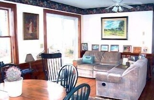 Damariscotta House | Lake front home with sandy beach and spectacular views