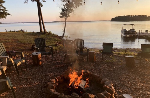 Anderson House | Lake front home with a million dollar view