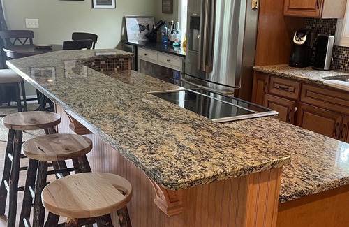 Broadalbin House | Lake Front Home with 100ft of direct beach access