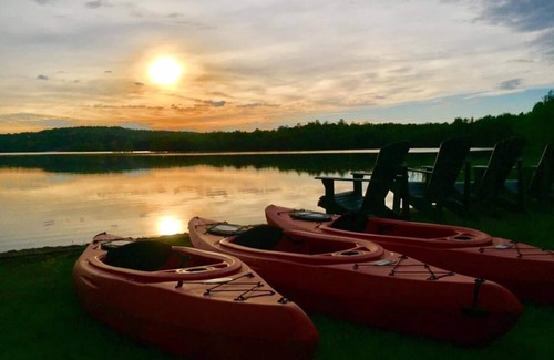 Beach Lake House | Lake Front Rustic Cabin #2 on Private Lake!