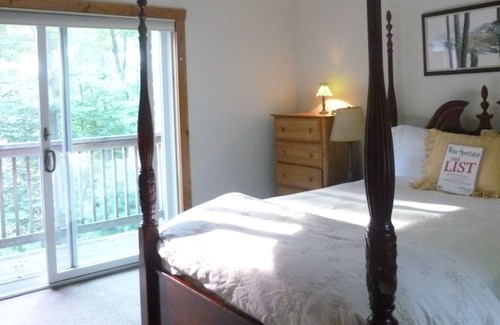 Pocono Pines House | Lake Front View From Tree Tops:LN Club-DEEPDISCOUNT/31days or more /ContactOwner