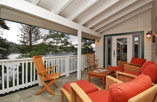 Cedar Glen House | LAKE FRONT with VIEWS, private DOCK & AC