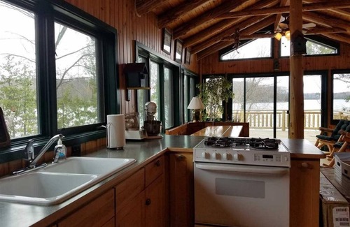 Lake Ann House | Lake frontage on beautiful Lake Ann near Traverse City, Michigan