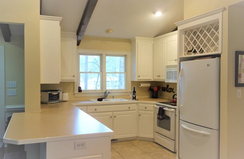 Littleton House | Lake Gaston Lakefront with huge deck, kayaks, SUPs, boat launch nearby
