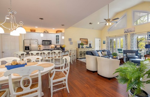 Littleton House | Lake Gaston waterfront home! Our pontoon boat is free for our guests!