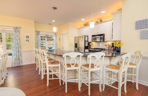 Littleton House | Lake Gaston waterfront home! Our pontoon boat is free for our guests!