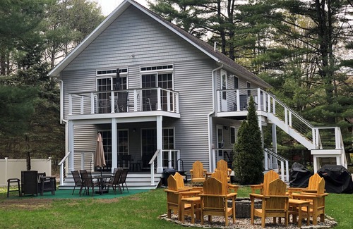 Lake George House | Lake George Double Decker