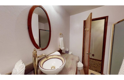 Crestline House | Lake Gregory Getaway