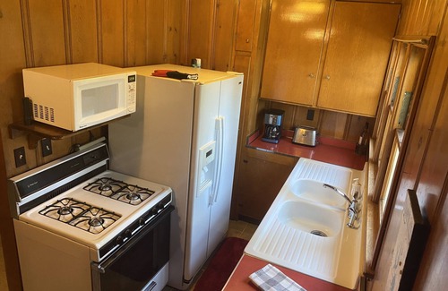 Crestline Cabin | Lake Gregory Getaway