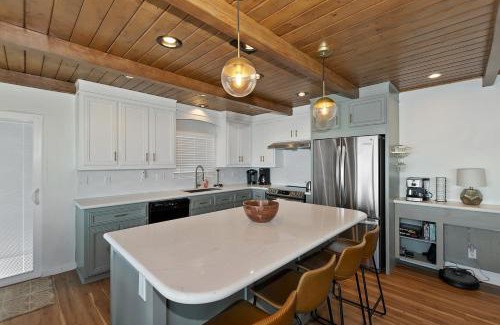 Crestline House | Lake Gregory Skyline Ridge