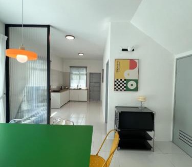 Hulu Kinta House | Lake Grove 17 near Tambun 4BR - 8 PAX