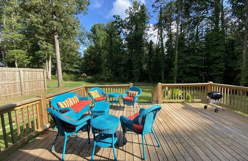 Gumlog House | Lake Hartwell Cottage close to Tugaloo State Park