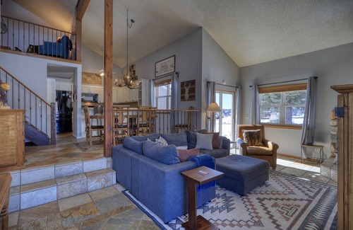 Pagosa Springs Condo | Lake Hatcher Townhome