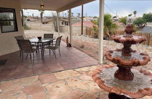 Lake Havasu City House | Lake Havasu Lux Retreat: View & RV/Boat Parking