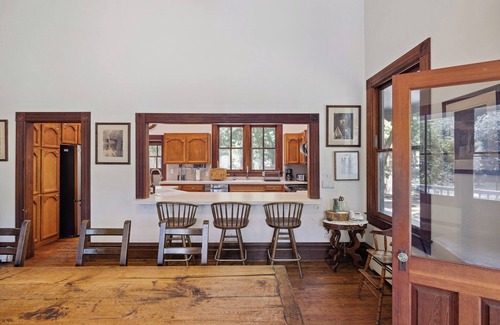 Redwood Valley House | Lake House - 5-bedroom house at Leonard Lake Reserve