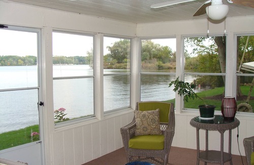 Coldwater Cottage | Lake House - at Pointe Lakefront Resort