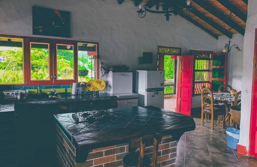 El Penol Ski Chalet | Lake House El Peñol Antioquia