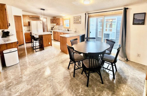 Decatur Cottage | Lake House in Decatur Michigan