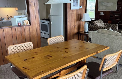 Bridgeport House | Lake House on Oneida Lake