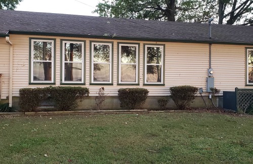 Wynnburg House | Lake House Scales and Ducktails Rentals