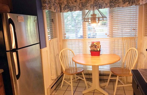 Pocono Pines House | Lake House with 6 FREE Pool Passes Included!