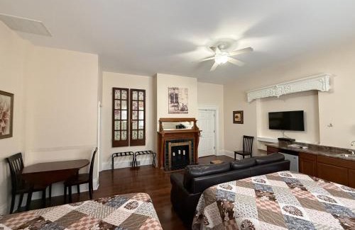 Lexington Cabin | Lake Huron Lodge