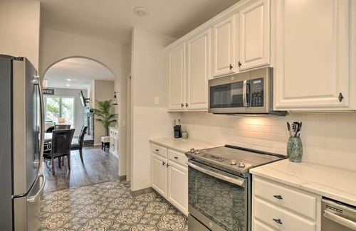 Salem Condo | Lake Keowee Resort Condo: Waterfront Balcony