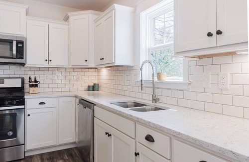 Miami Park House | Lake & Lantern-Beach Access-Sleeps 11