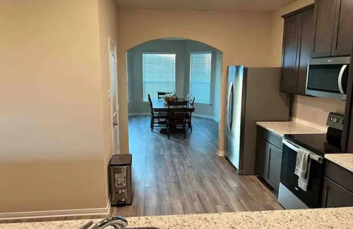 Princeton House | Lake Lavon * 4 TV’s *Sleeps 12*Free fast WI-FI *