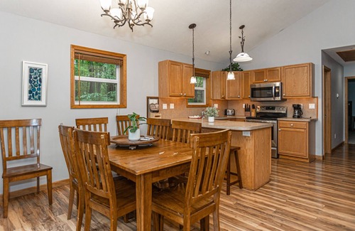 Albrightsville Cabin | Lake Lodge