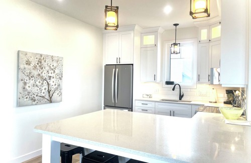 Lloydminster Villa | Lake Loft Villa at Sandy Beach Regional Park and golf course.
