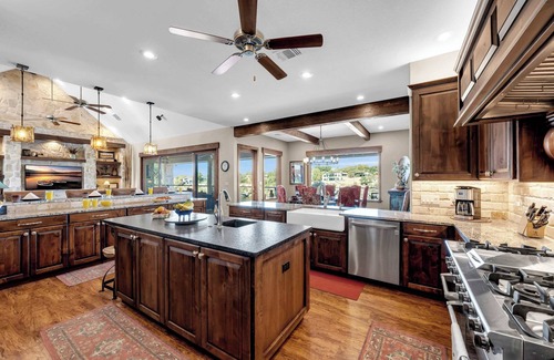 Marble Falls House | Lake Marble Falls on The Rocks | Concierge Service | New Listings