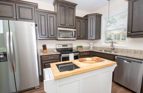 Dadeville House | Lake Martin Treasure! Views Sandy Beach Amenities