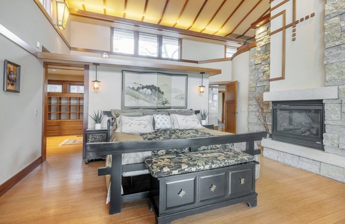 Madison House | Lake Mendota Luxury Dream Home