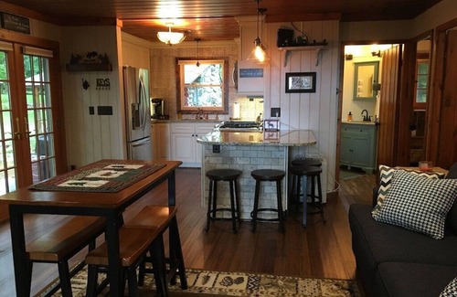 Harbor Springs Cottage | Lake Michigan Beach Frontage